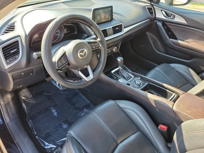 2018 Mazda Mazda3 4-Door Touring