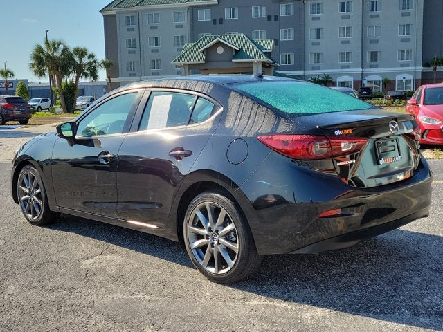 2018 Mazda Mazda3 4-Door Touring