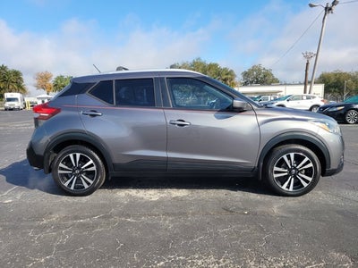 2018 Nissan Kicks SV