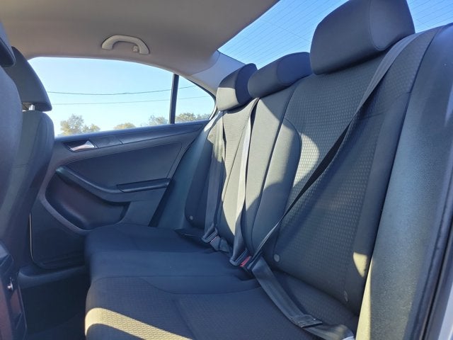 2015 Volkswagen Jetta Base