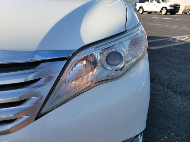 2011 Toyota Avalon Base