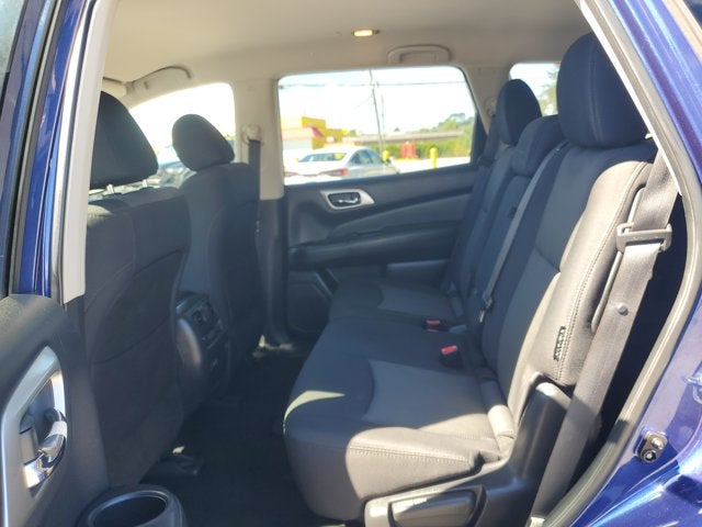 2019 Nissan Pathfinder SV