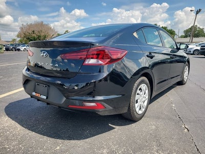 2019 Hyundai Elantra SE