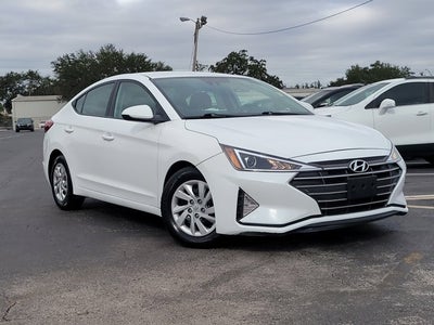 2020 Hyundai Elantra SE