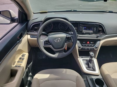 2017 Hyundai Elantra SE