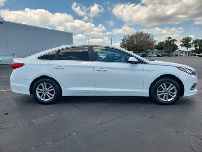 2015 Hyundai Sonata 2.4L SE