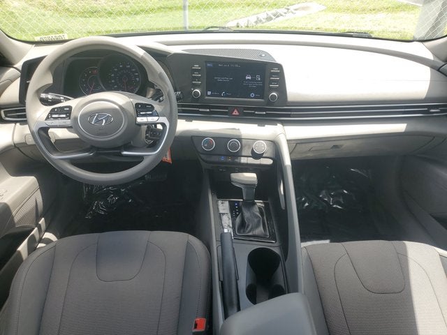 2021 Hyundai Elantra SE