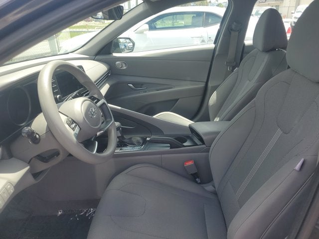 2021 Hyundai Elantra SE