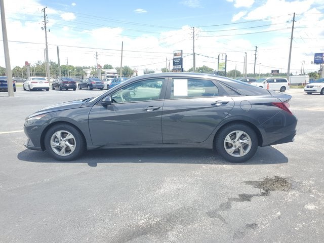 2021 Hyundai Elantra SE