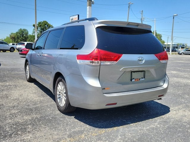 2011 Toyota Sienna Base