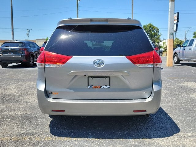 2011 Toyota Sienna Base