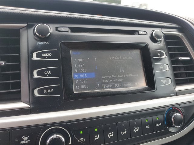 2014 Toyota Highlander LE