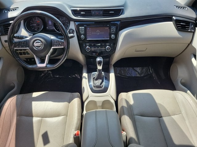 2017 Nissan Rogue Sport SL