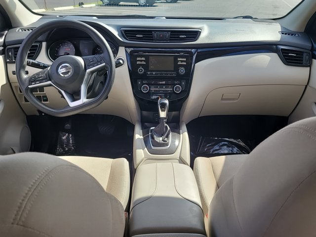 2017 Nissan Rogue Sport SV