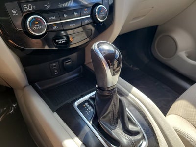 2017 Nissan Rogue Sport SV