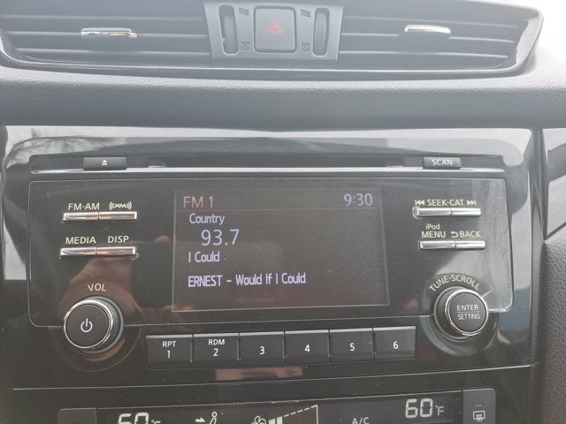 2017 Nissan Rogue Sport SV