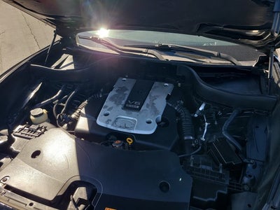 2016 INFINITI QX70 RWD 4dr