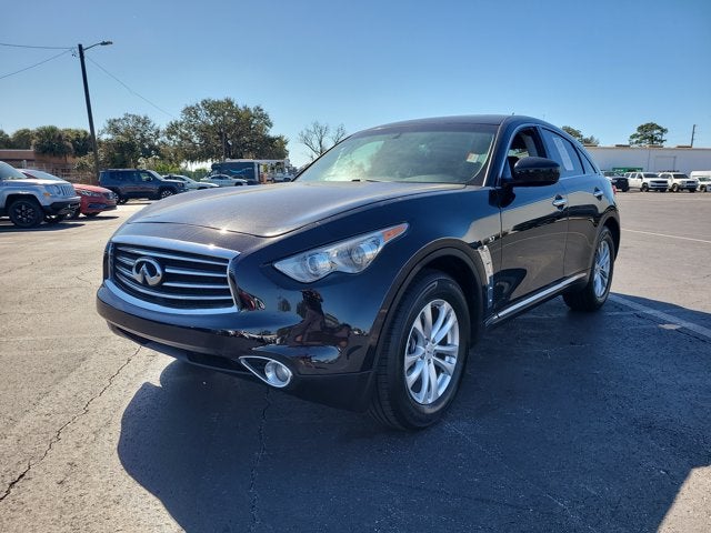 2016 INFINITI QX70 RWD 4dr