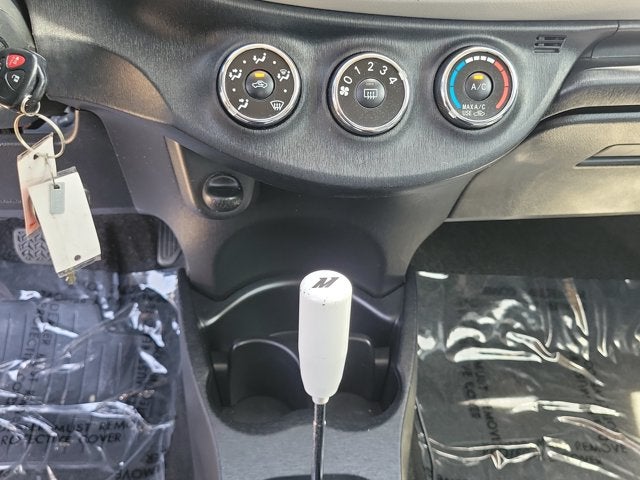 2014 Toyota Yaris Base