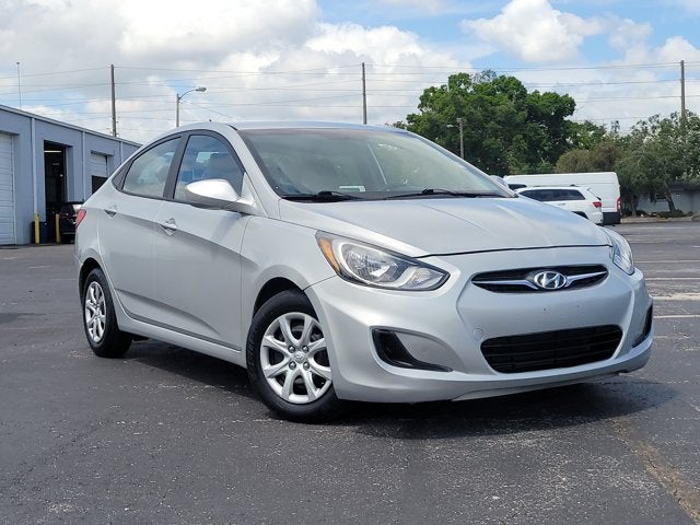 2013 Hyundai Accent GLS