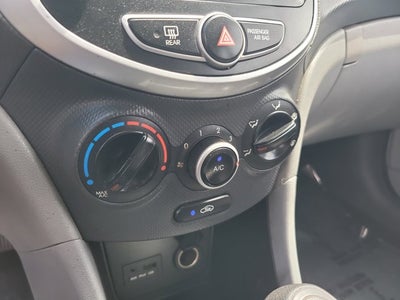 2013 Hyundai Accent GLS