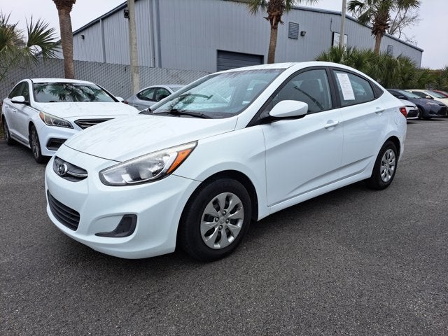 2016 Hyundai Accent SE