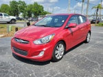 2013 Hyundai Accent SE