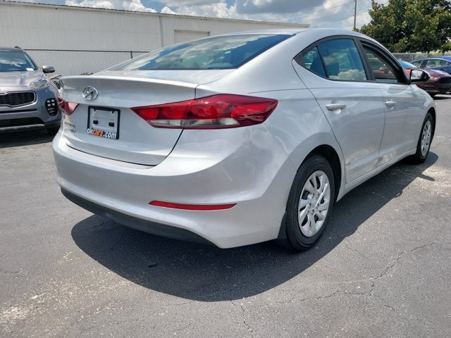 2018 Hyundai Elantra SE