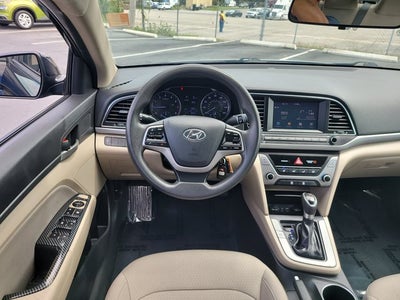 2017 Hyundai Elantra SE