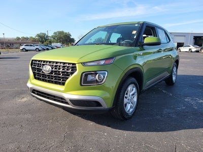 2022 Hyundai Venue SE