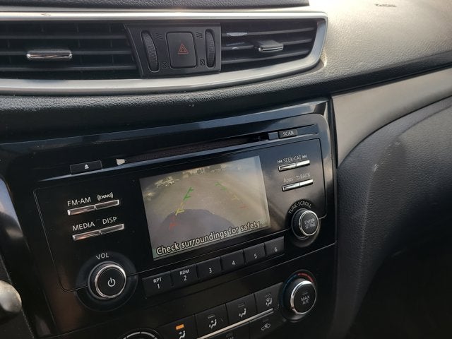 2016 Nissan Rogue Base