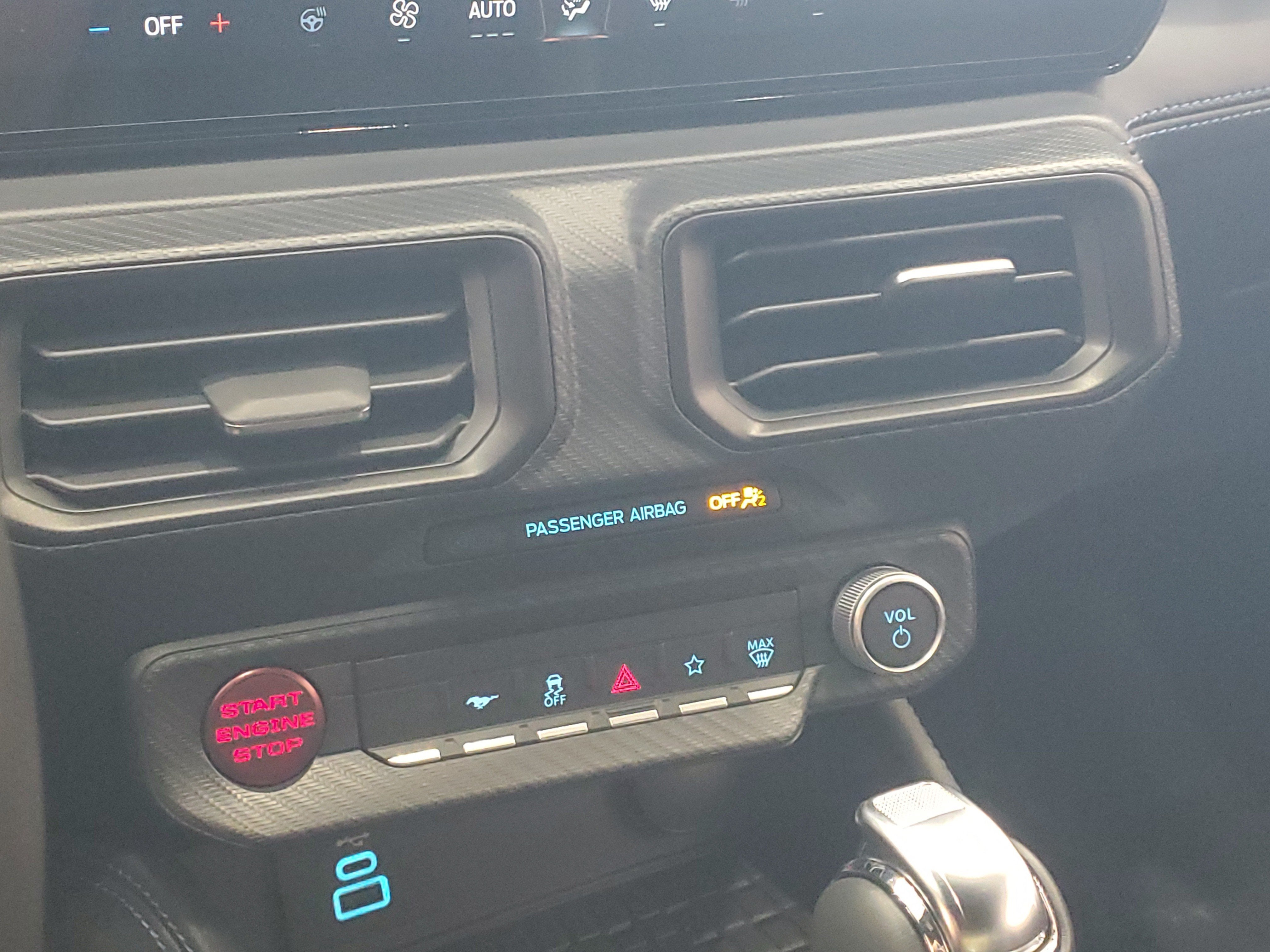 2024 Ford Mustang Dark Horse