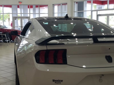 2024 Ford Mustang Dark Horse