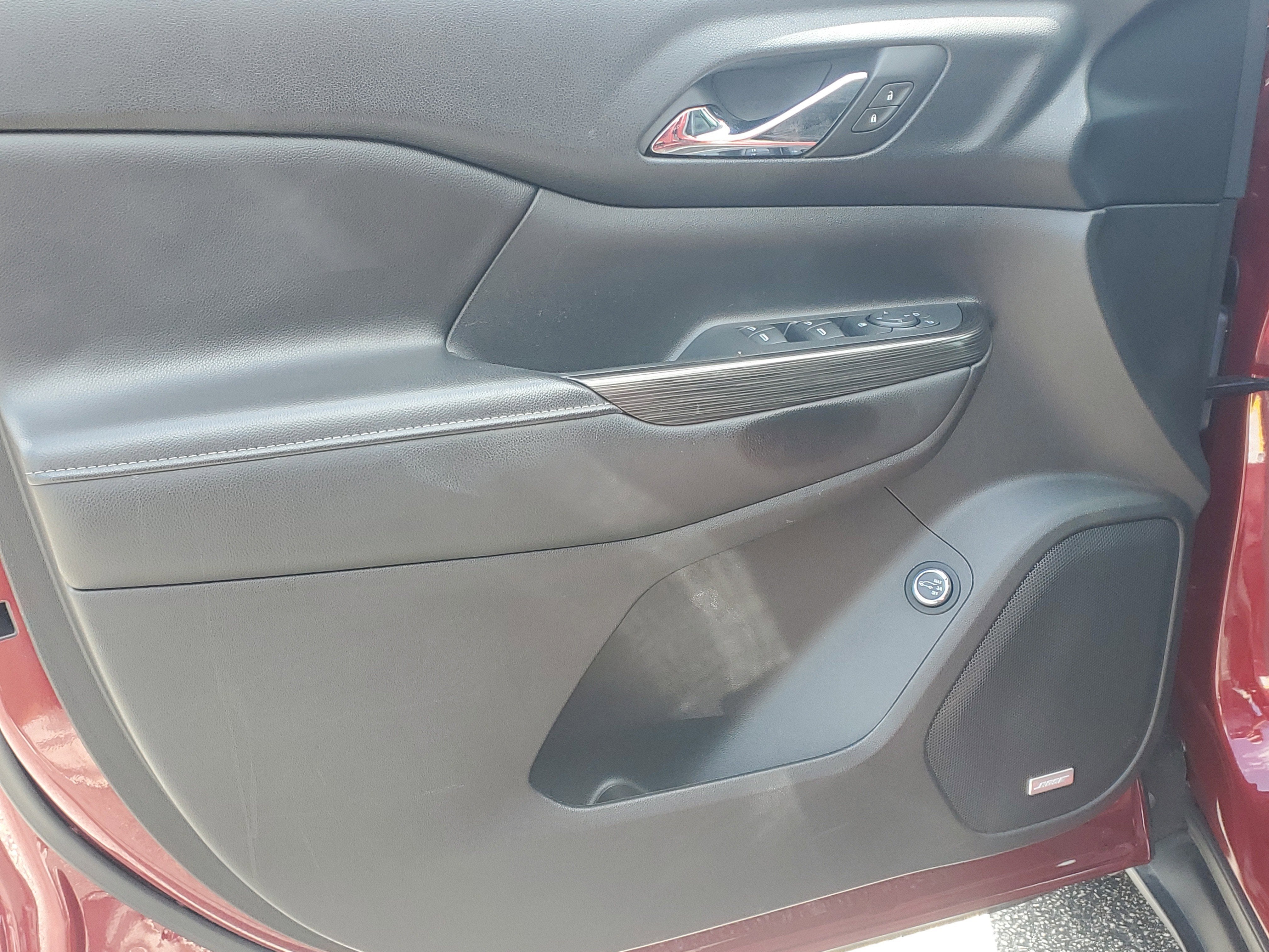 2018 GMC Acadia SLT