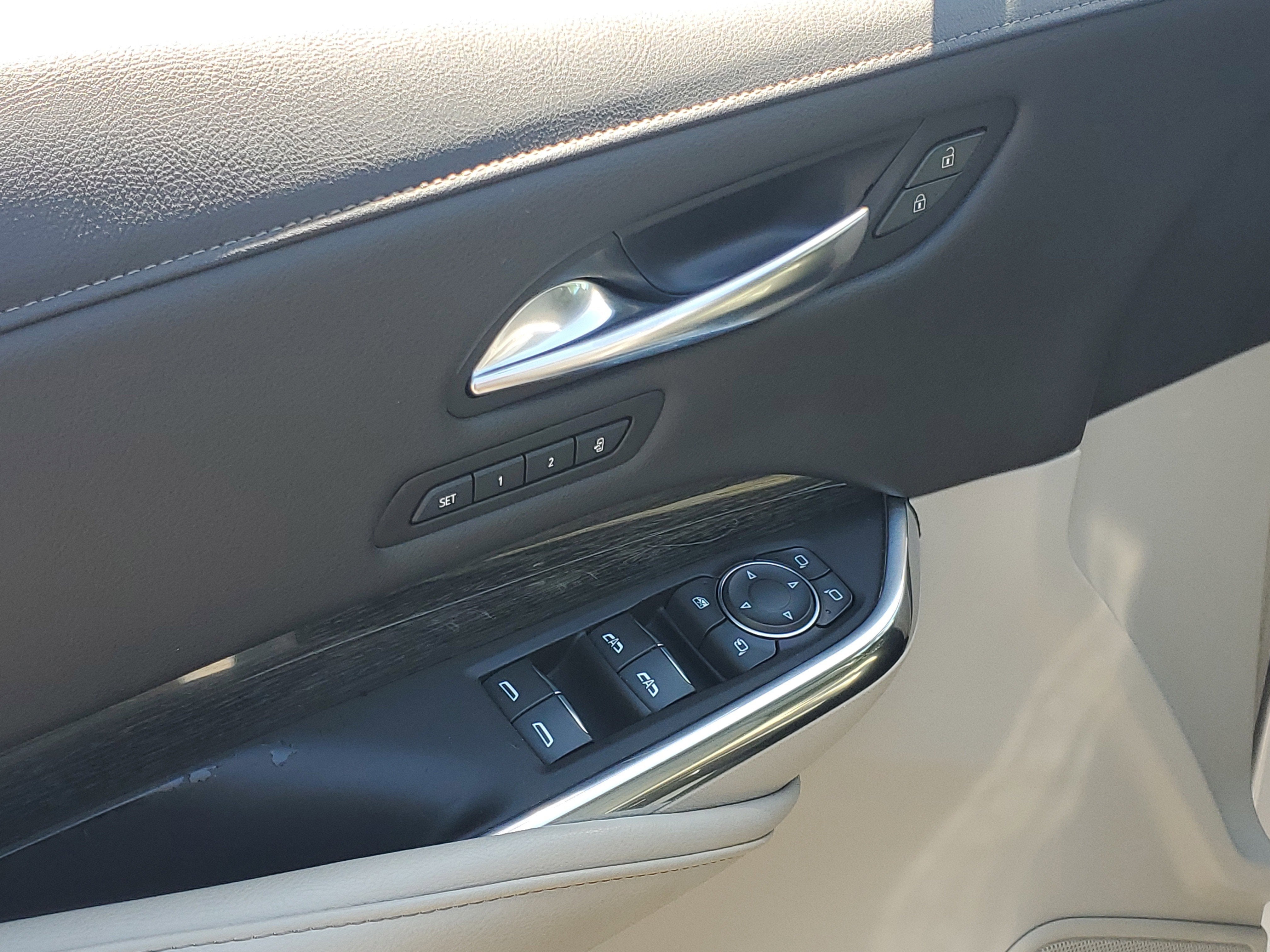 2019 Cadillac XT4 FWD Premium Luxury