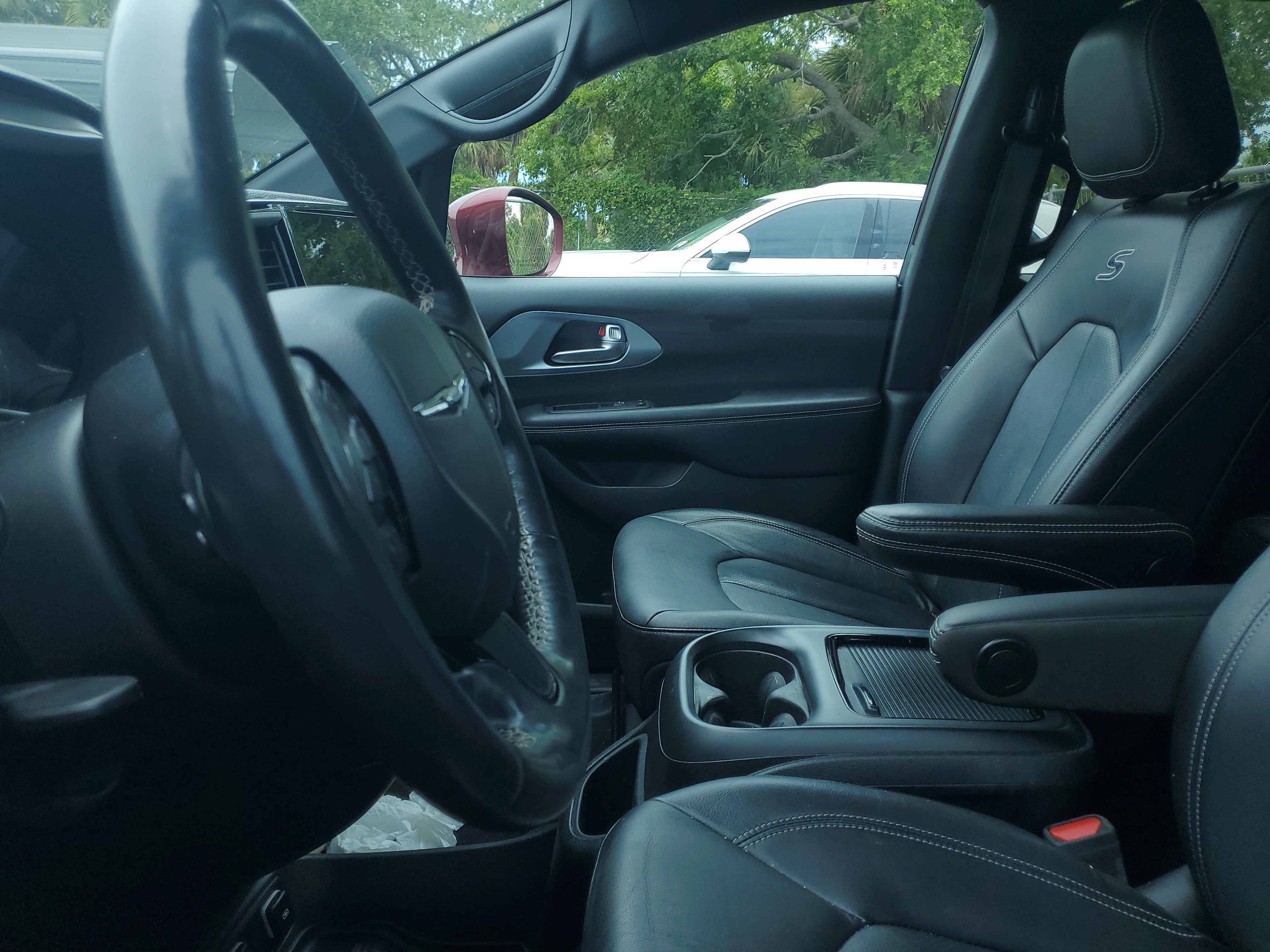 2021 Chrysler Pacifica Touring L