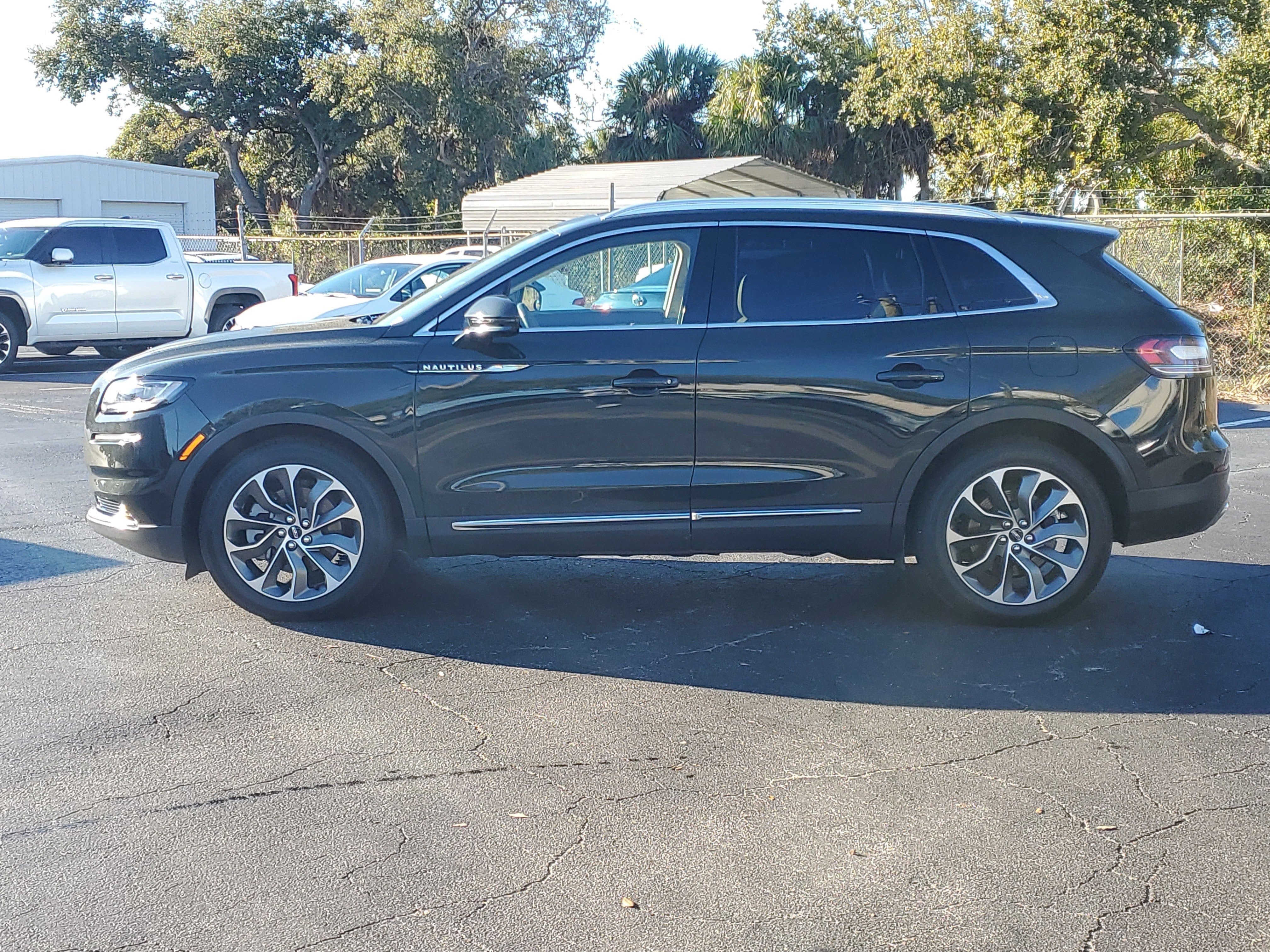 2023 Lincoln Nautilus Reserve