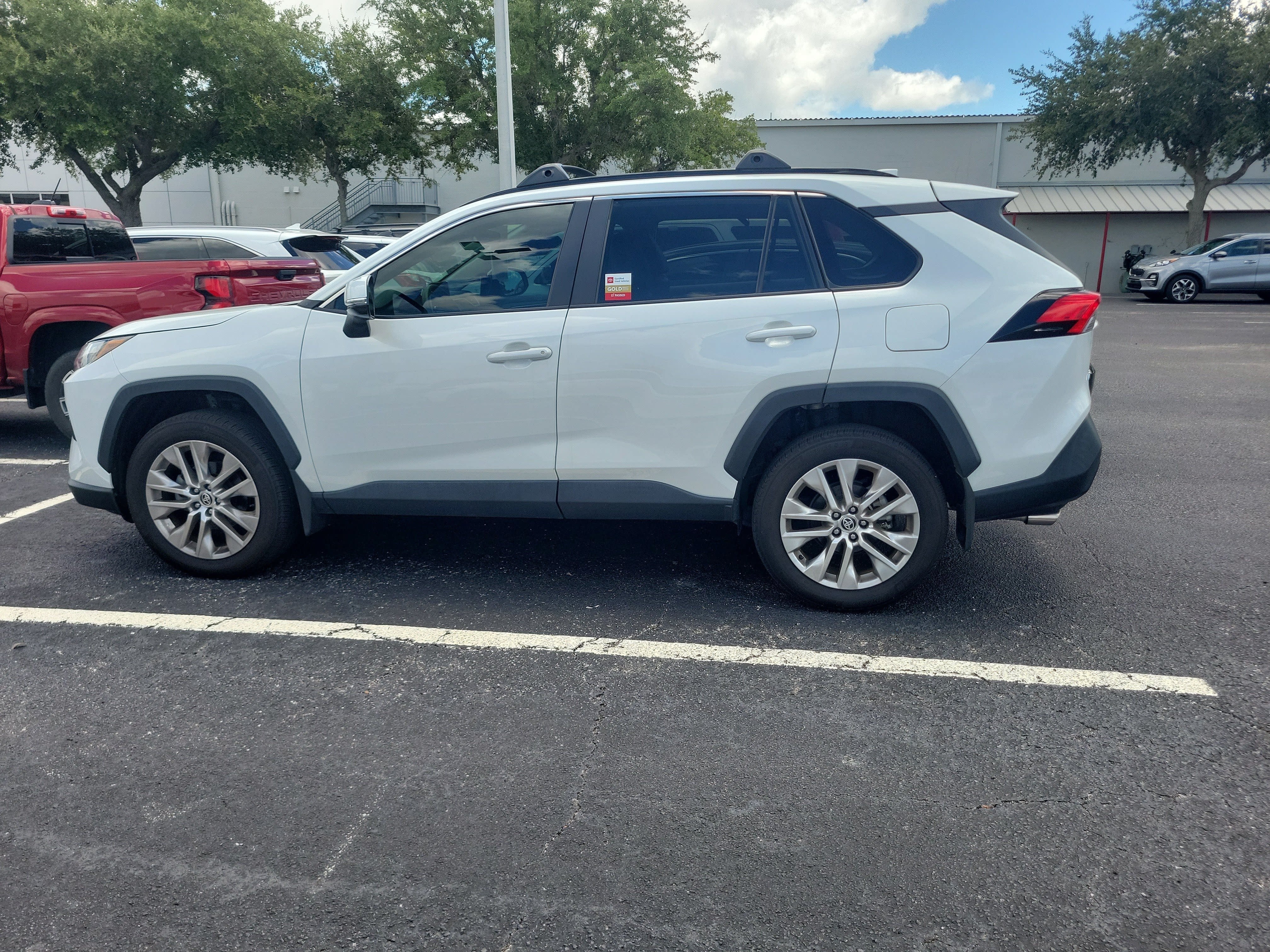2024 Toyota RAV4 XLE Premium