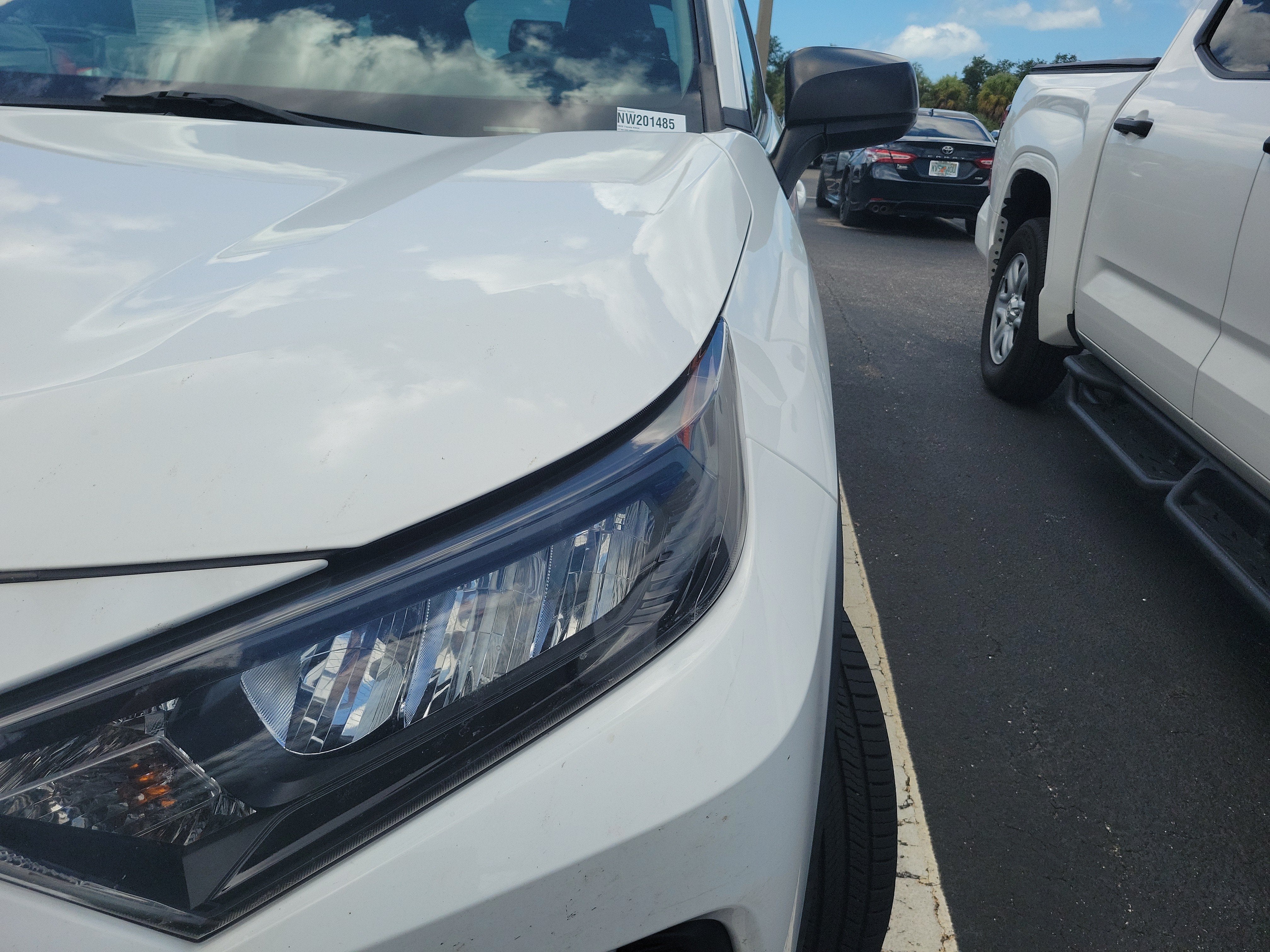 2022 Toyota RAV4 LE