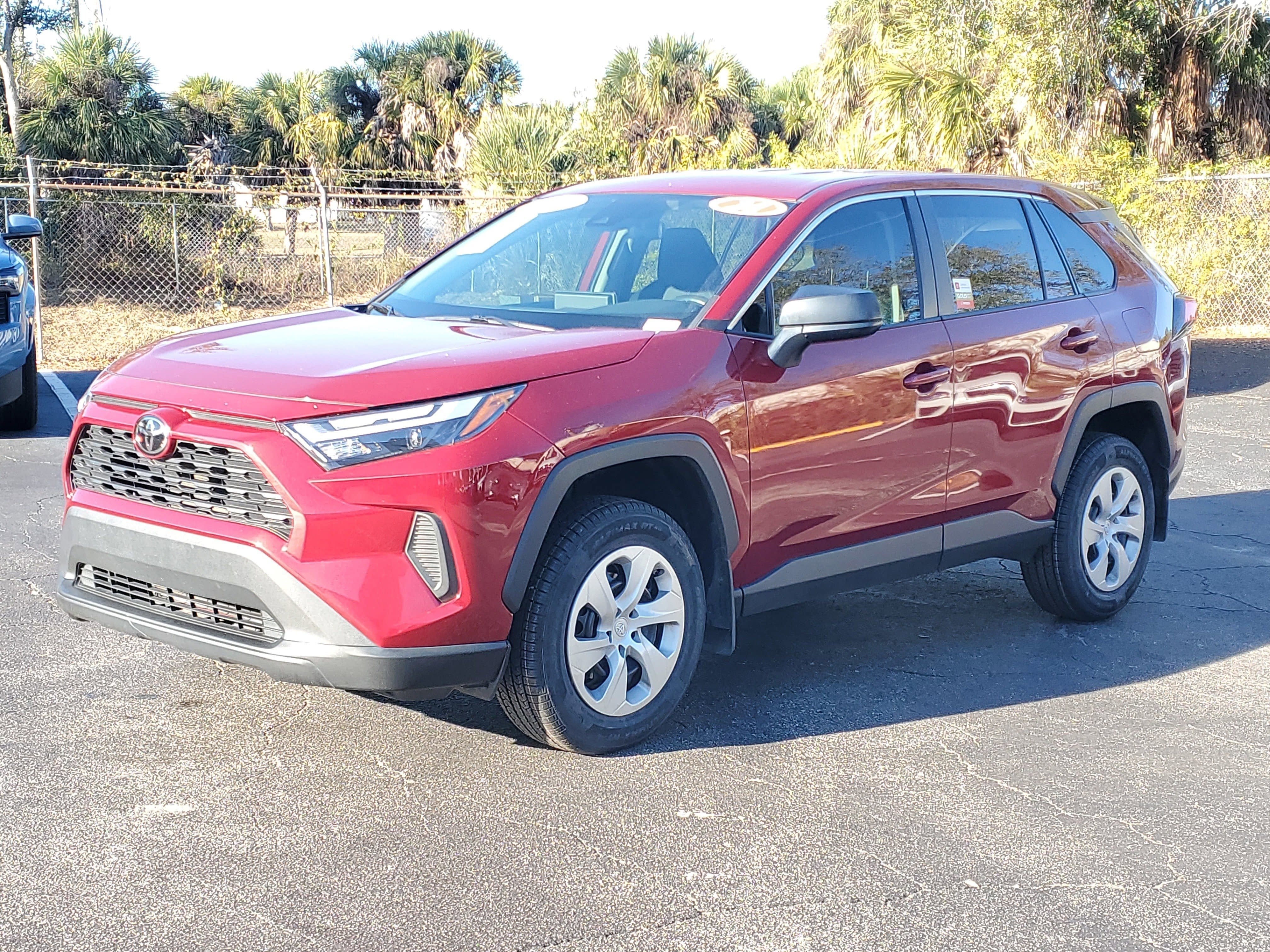 2024 Toyota RAV4 LE