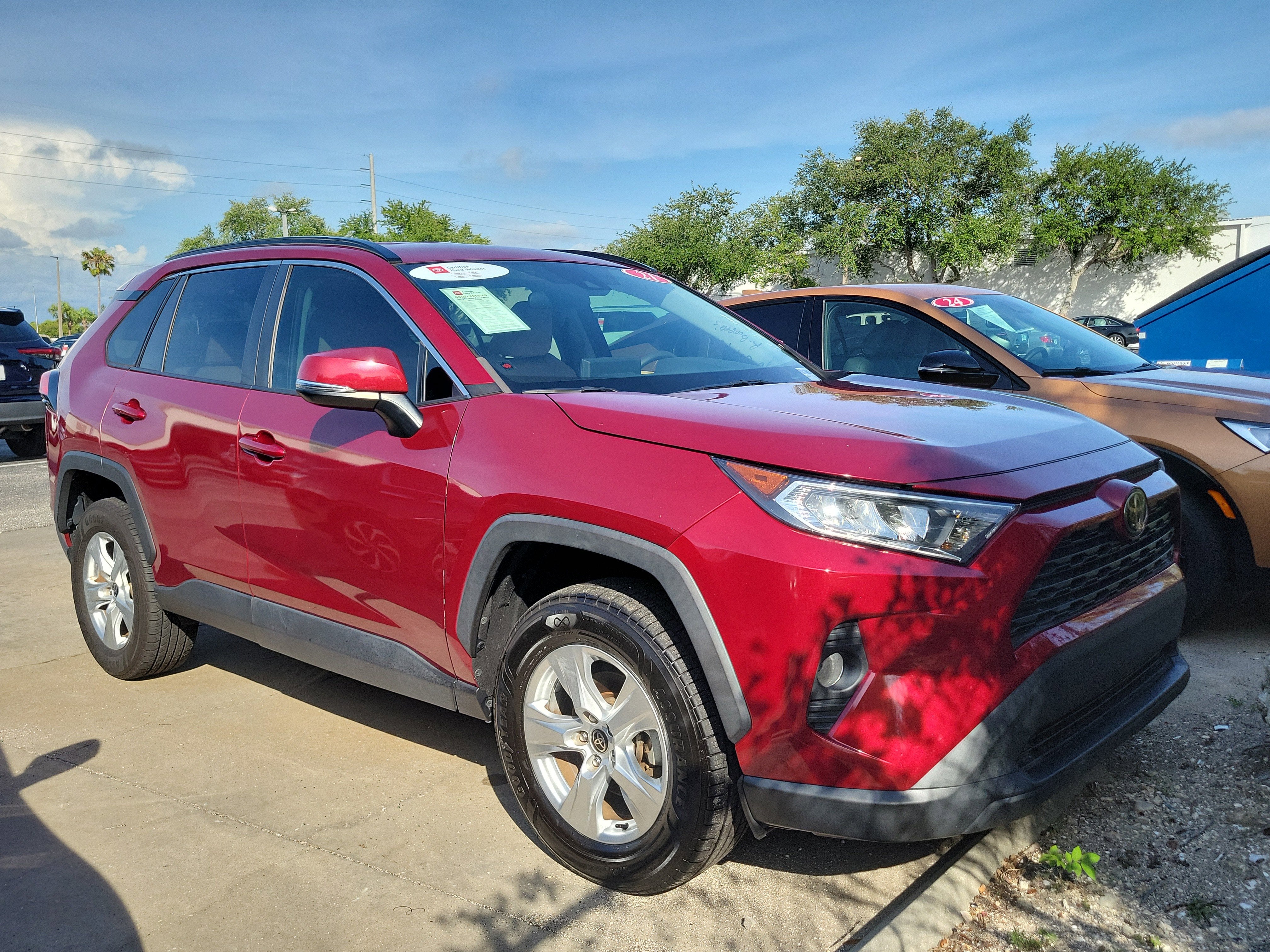 2021 Toyota RAV4 XLE