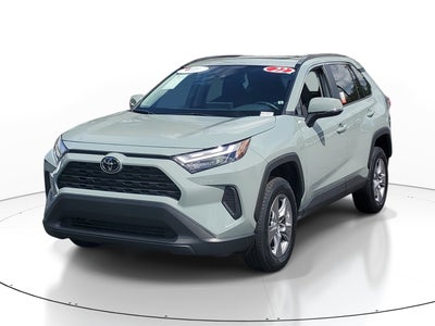 2022 Toyota RAV4 XLE