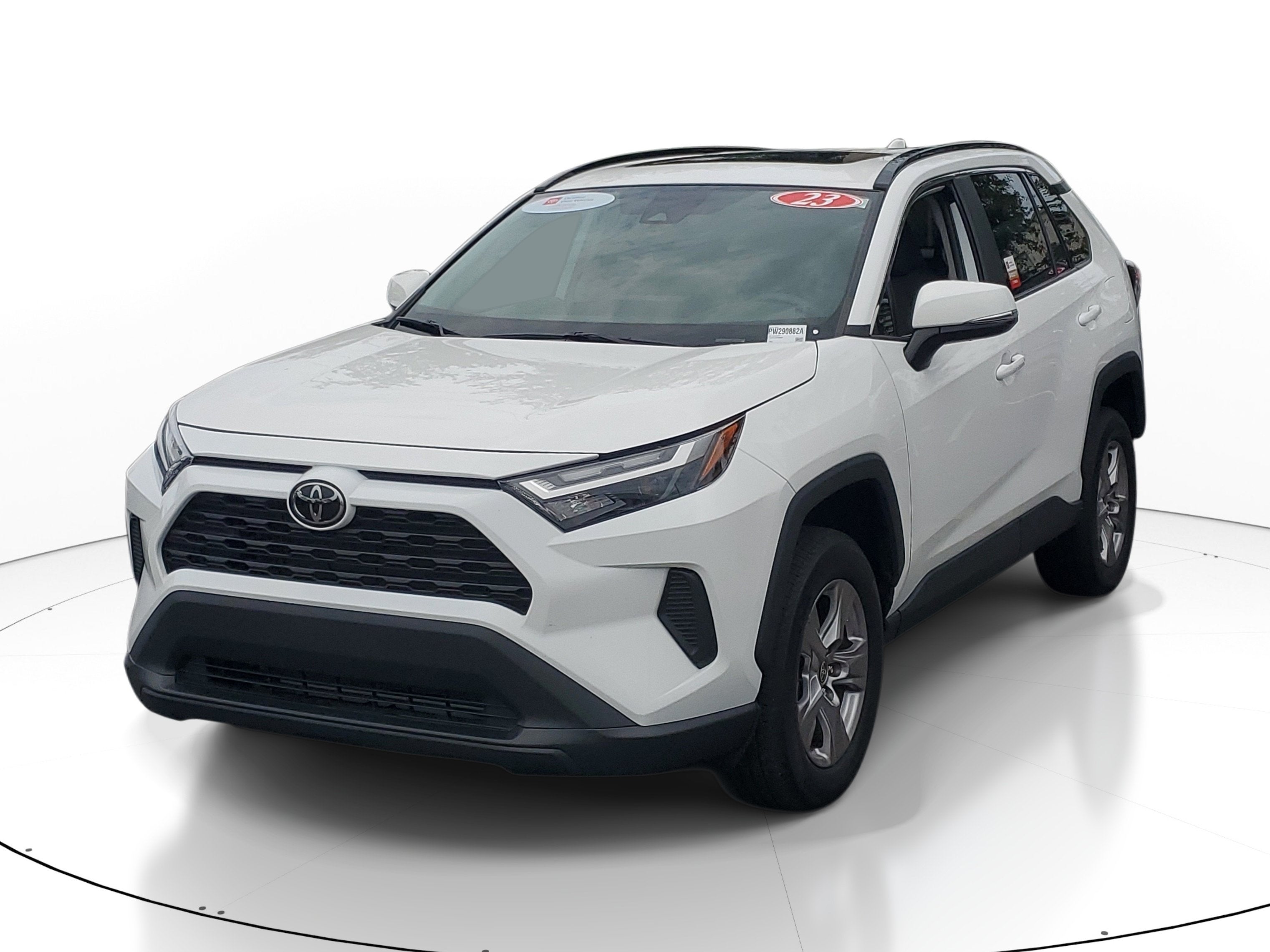 2023 Toyota RAV4 XLE