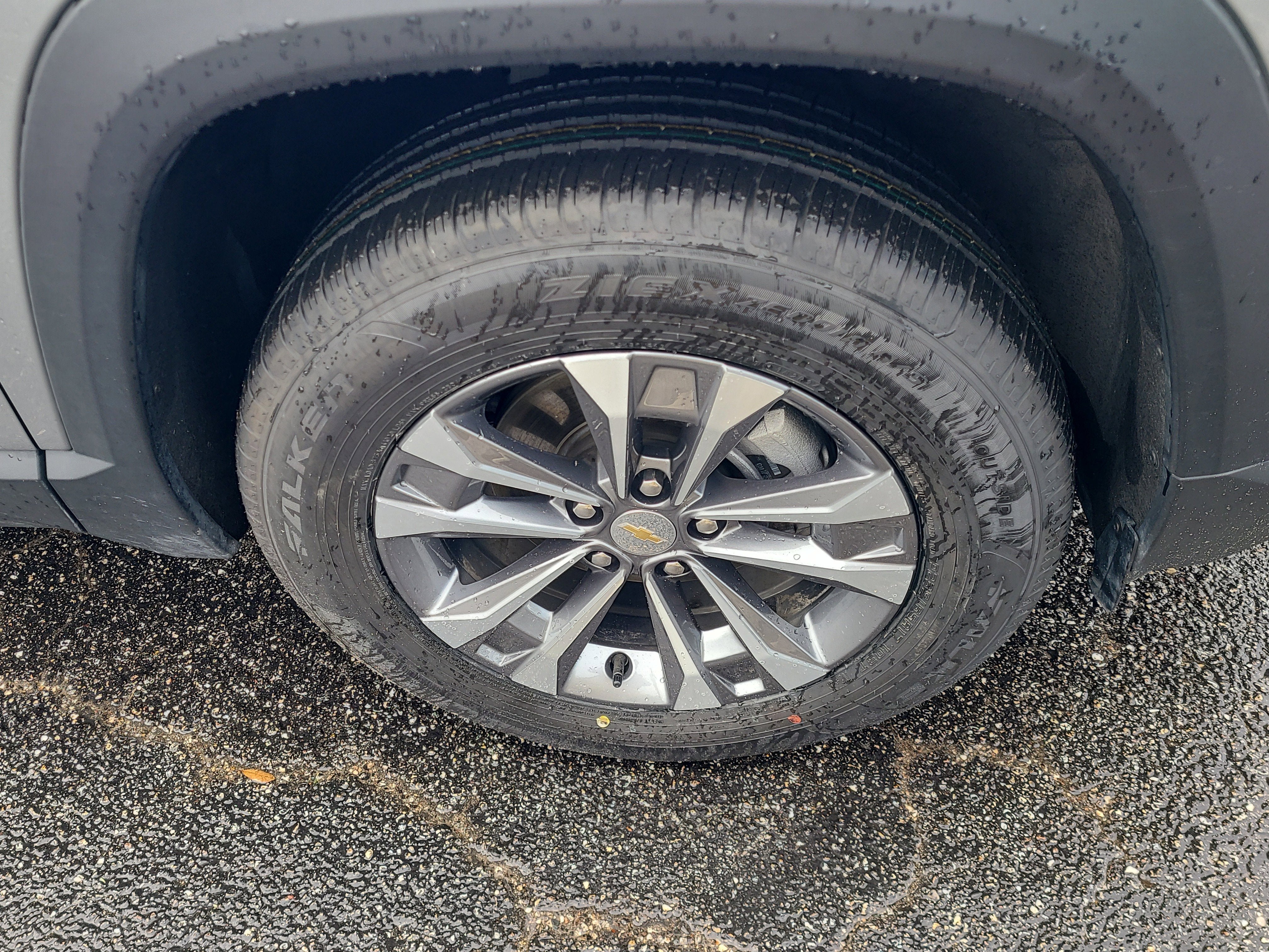 2025 Chevrolet Equinox FWD LT