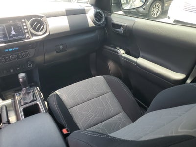 2022 Toyota Tacoma 2WD SR5