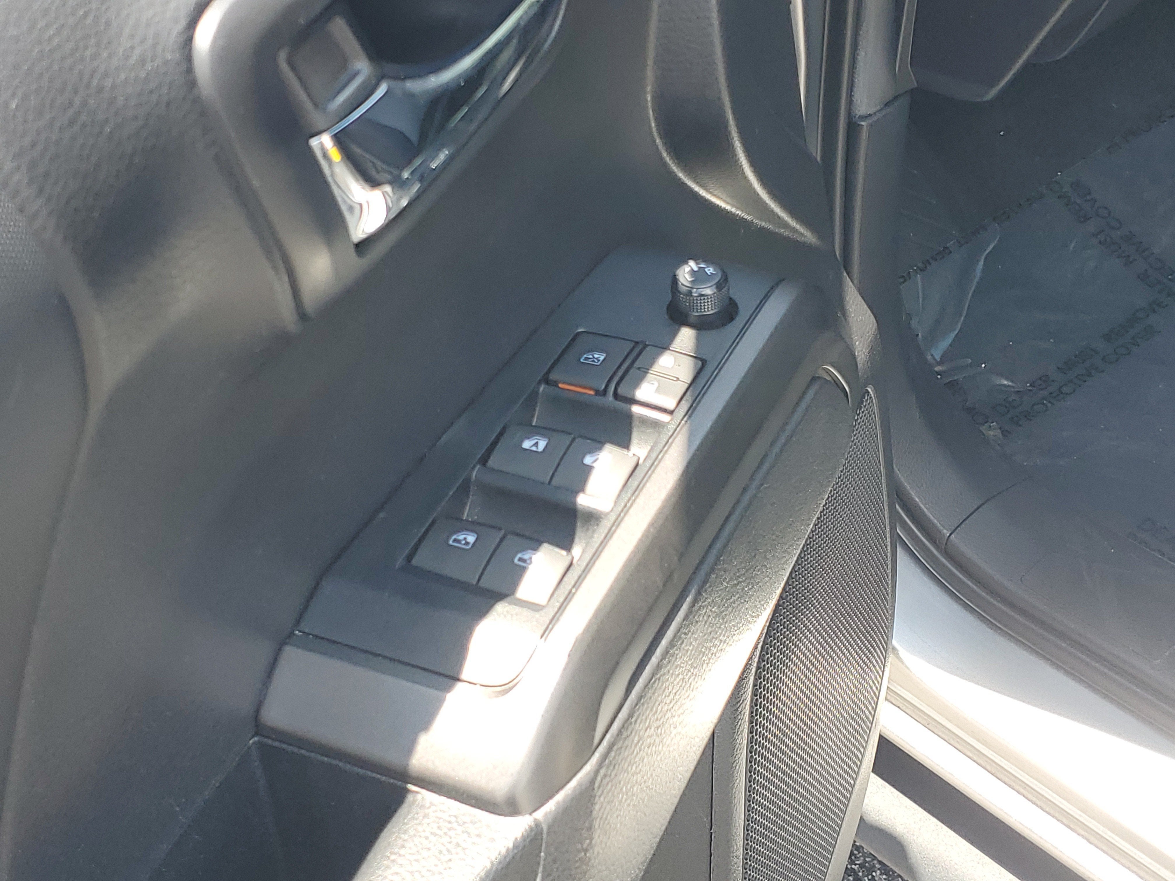2022 Toyota Tacoma 2WD SR5