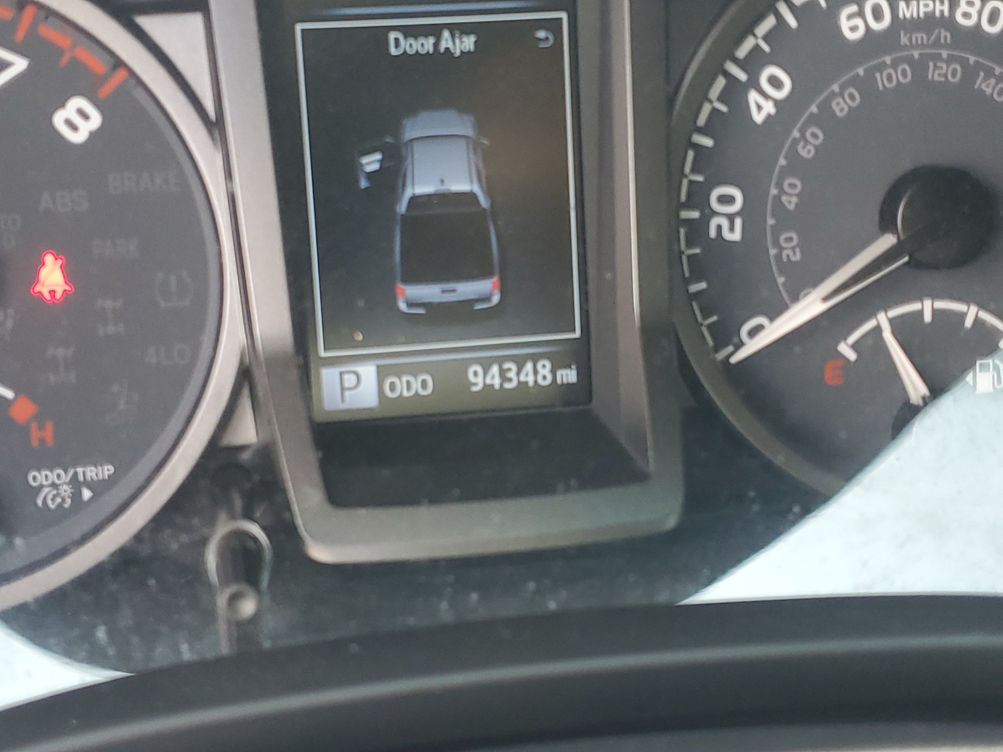 2022 Toyota Tacoma 2WD SR5