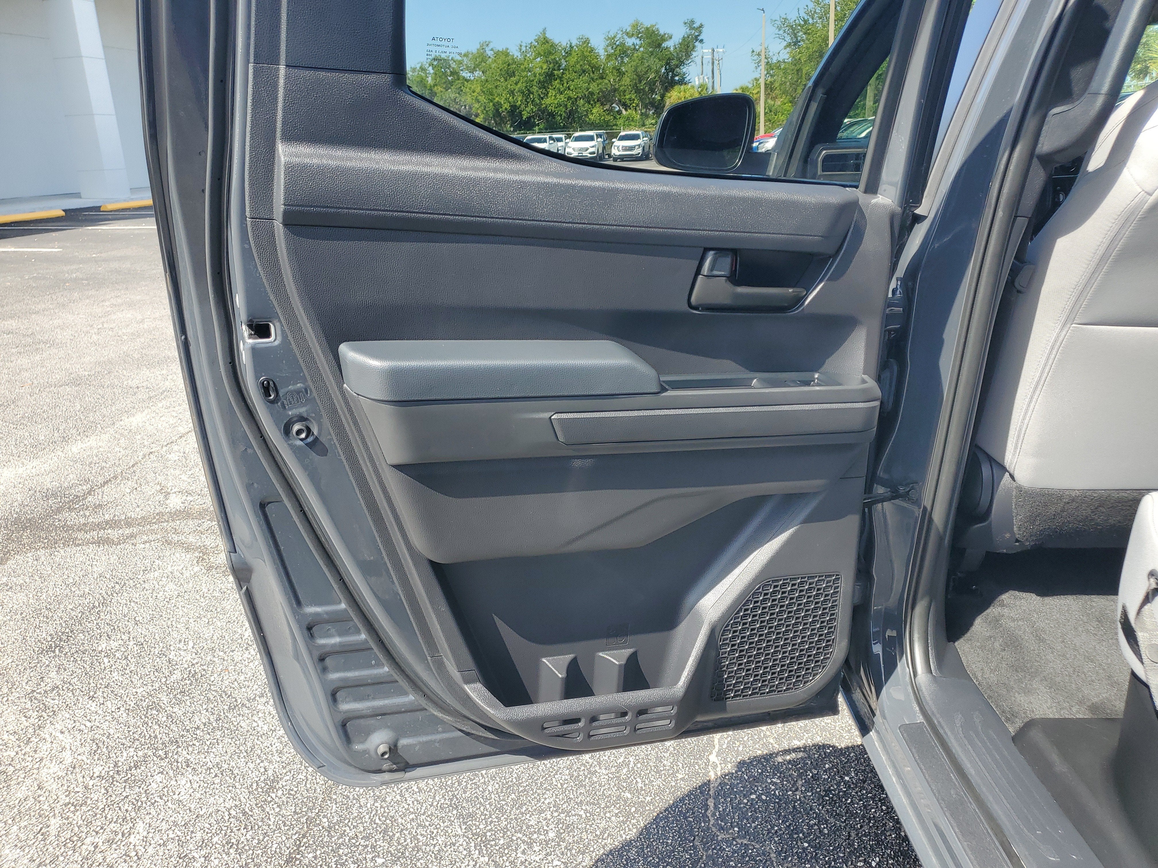 2024 Toyota Tacoma 4WD SR5