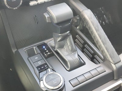 2024 Toyota Tacoma 4WD SR5