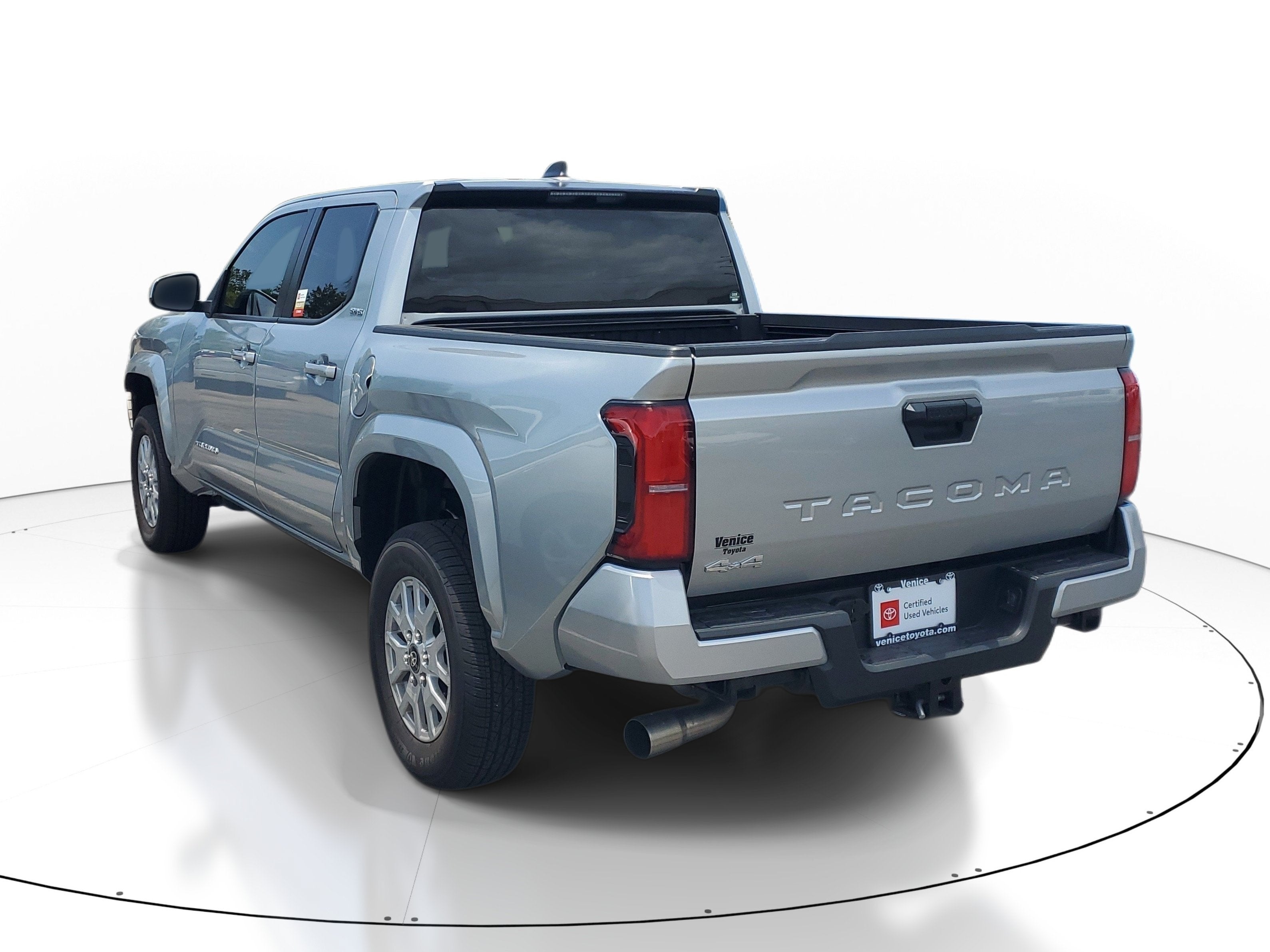 2024 Toyota Tacoma 4WD SR5